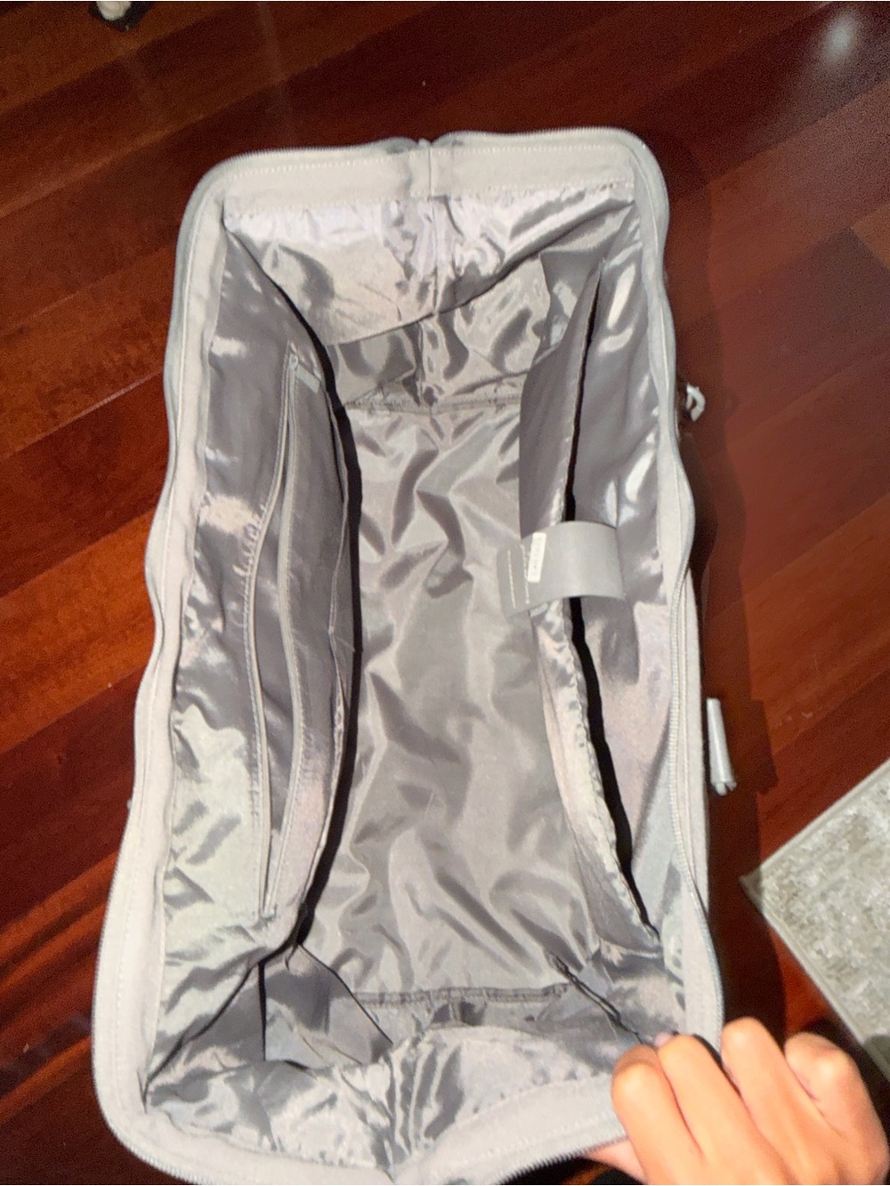 BEIS The Weekender in Light Gray - Picture 4 of 6
